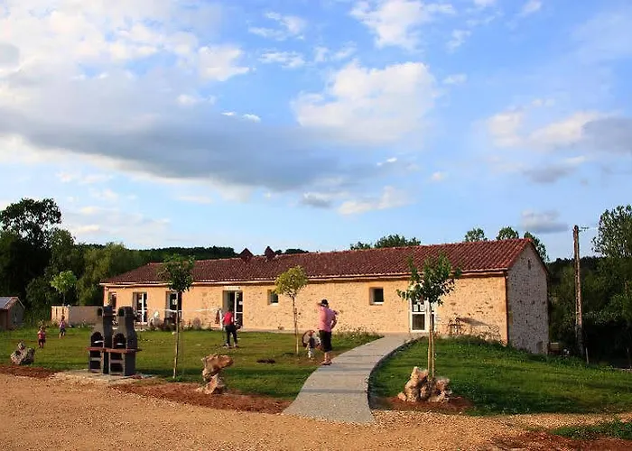 Terres De France Les Hameaux De Pomette * Cazals (Lot)