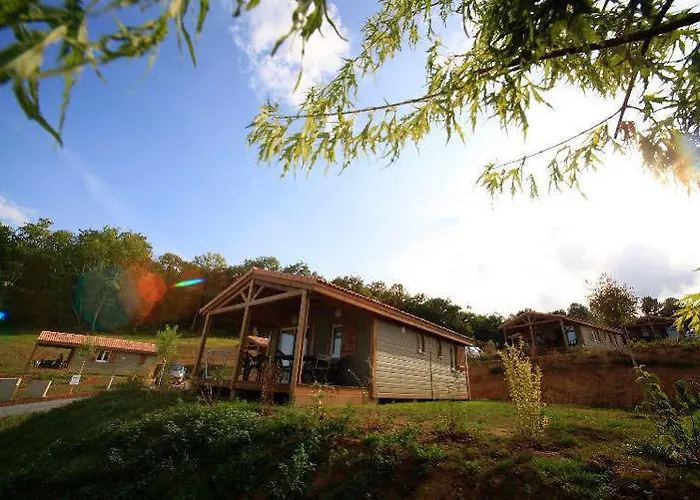 Terres De France Les Hameaux De Pomette Hotell